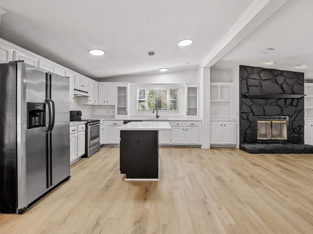 139 Blue Ridge Road, Campobello, SC 29322