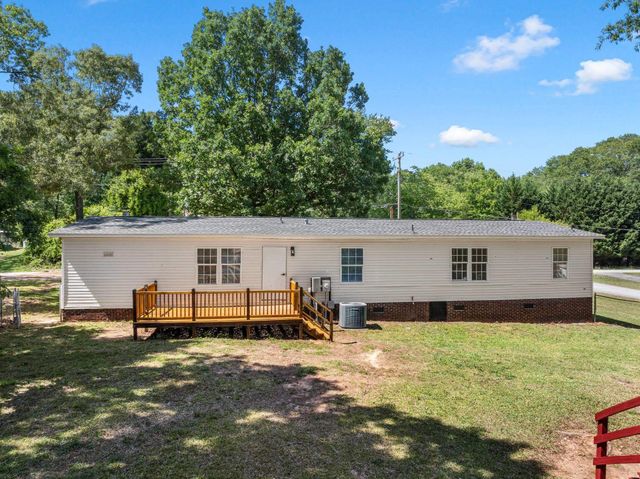 139 Blue Ridge Road, Campobello, SC 29322