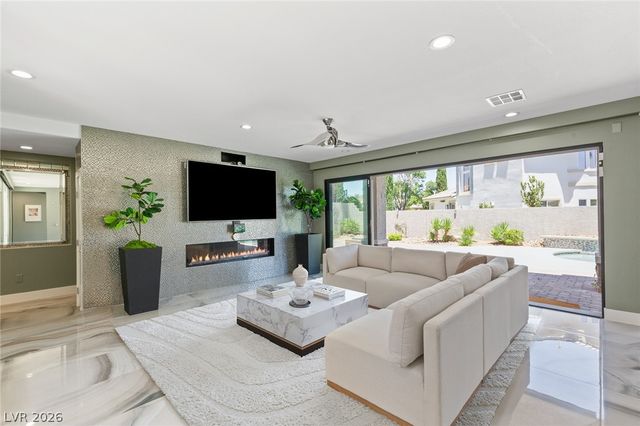 3552 Coventry Gardens Drive, Las Vegas, NV 89135