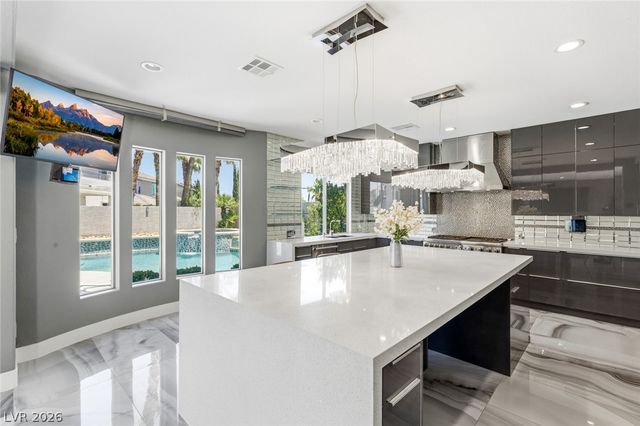 3552 Coventry Gardens Drive, Las Vegas, NV 89135