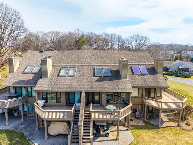 105 Fawn Haven Lane, Huddleston, VA 24104