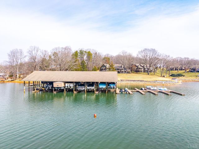 105 Fawn Haven Lane, Huddleston, VA 24104