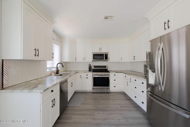 207 Mckinley Court, Brick, NJ 08724