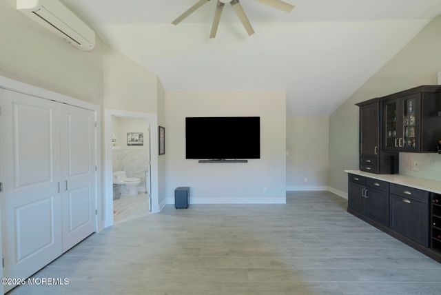 207 Mckinley Court, Brick, NJ 08724