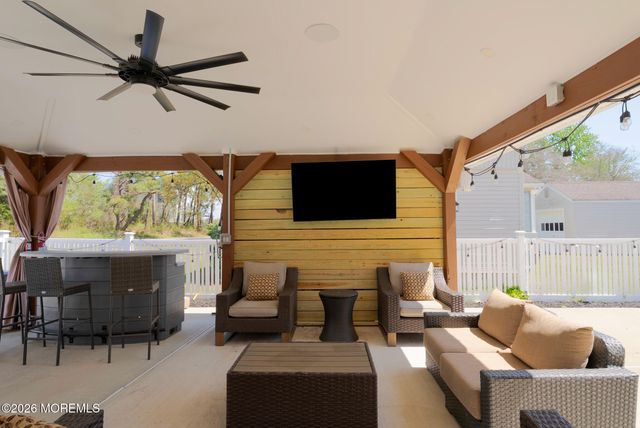 207 Mckinley Court, Brick, NJ 08724