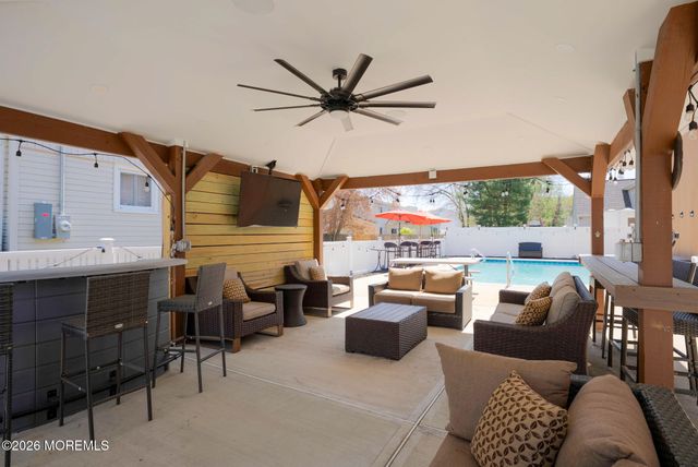 207 Mckinley Court, Brick, NJ 08724