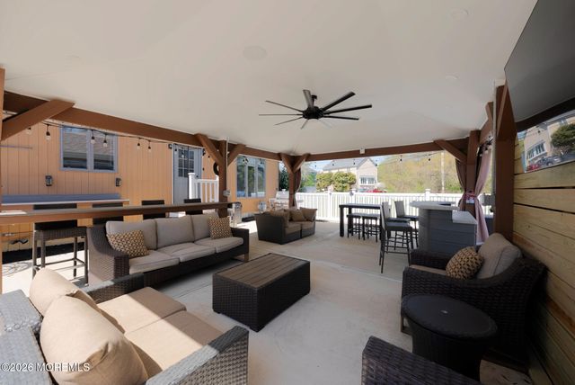 207 Mckinley Court, Brick, NJ 08724