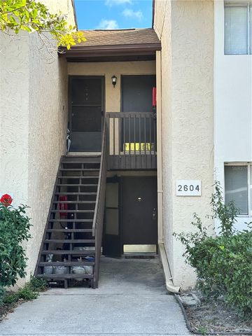 2604 HIDDEN LAKE DRIVE N 2604B, Sarasota, FL 34237