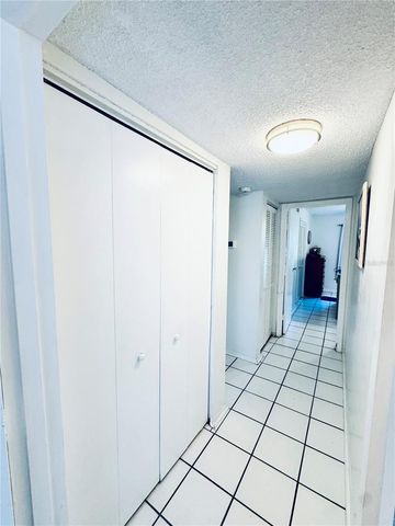 2604 HIDDEN LAKE DRIVE N 2604B, Sarasota, FL 34237