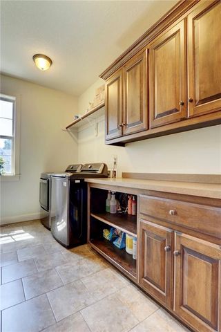 1316 NE Kenwood Drive, Lee's Summit, MO 64064