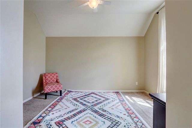 1316 NE Kenwood Drive, Lee's Summit, MO 64064