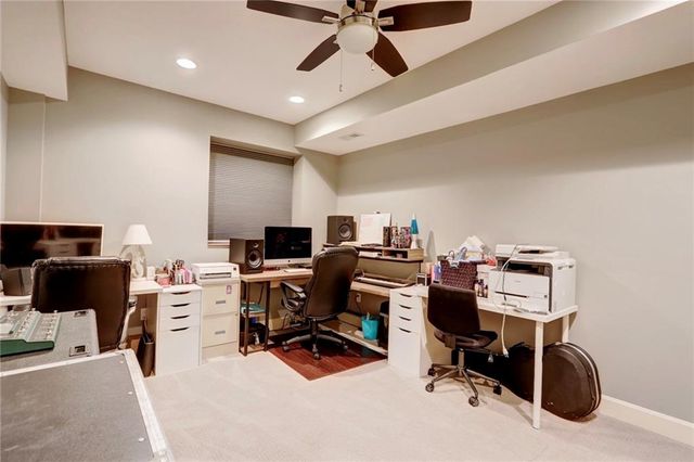 1316 NE Kenwood Drive, Lee's Summit, MO 64064