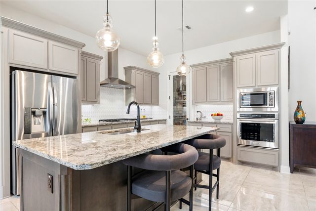 10931 Grindstone Manor, Frisco, TX 75035