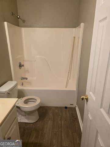 180 Brookview Drive, Riverdale, GA 30274