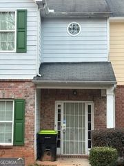 180 Brookview Drive, Riverdale, GA 30274