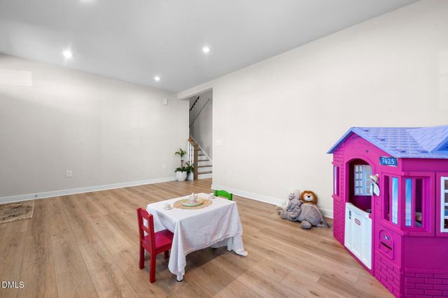 8808 Tartan Clan Drive, Willow Spring, NC 27592