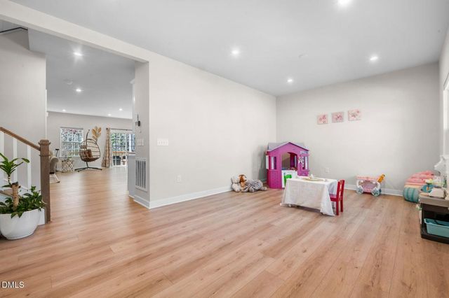 8808 Tartan Clan Drive, Willow Spring, NC 27592