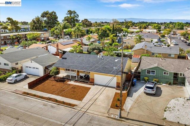 37229 Edith St, Newark, CA 94560
