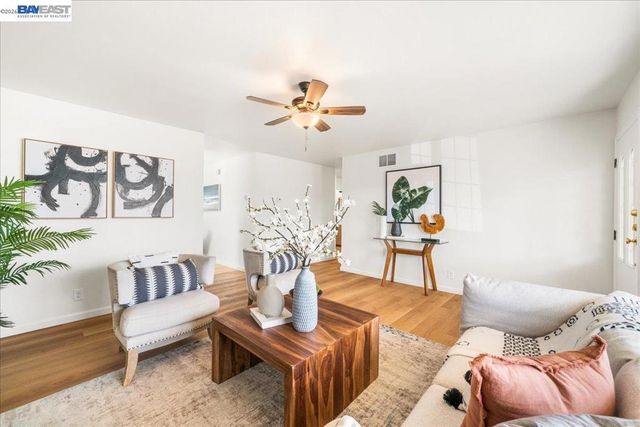 37229 Edith St, Newark, CA 94560