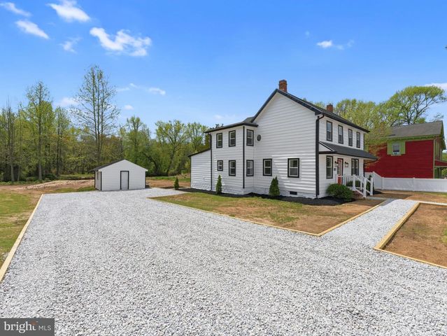 1133 ALMOND RD, Pittsgrove, NJ 08318