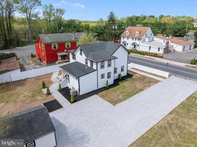 1133 ALMOND RD, Pittsgrove, NJ 08318