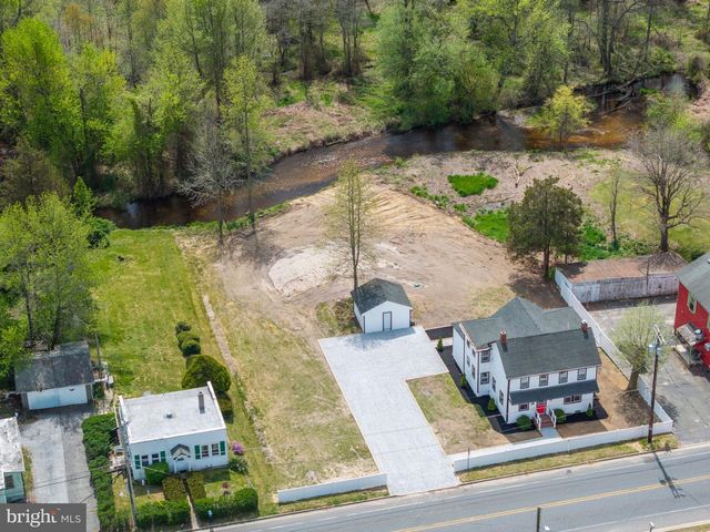 1133 ALMOND RD, Pittsgrove, NJ 08318