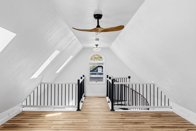 8 Cottage St, Wareham, MA 02571
