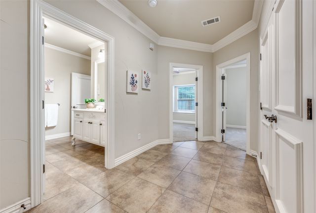 632 Rockingham Drive, Irving, TX 75063