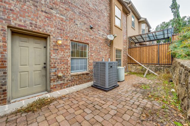 632 Rockingham Drive, Irving, TX 75063