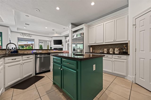 6118 Windrose Hollow Lane, Spring, TX 77379