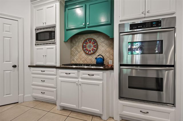 6118 Windrose Hollow Lane, Spring, TX 77379