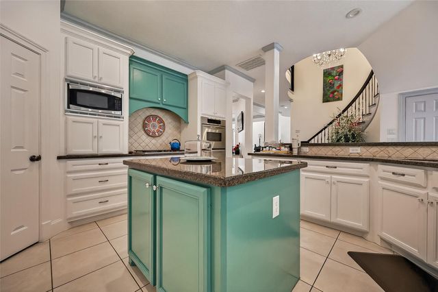 6118 Windrose Hollow Lane, Spring, TX 77379