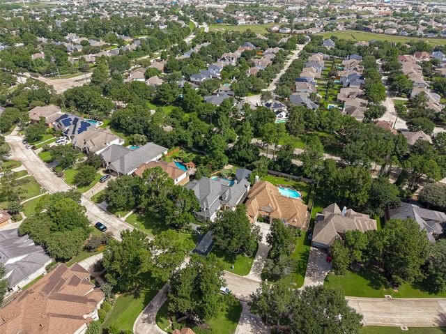 6118 Windrose Hollow Lane, Spring, TX 77379