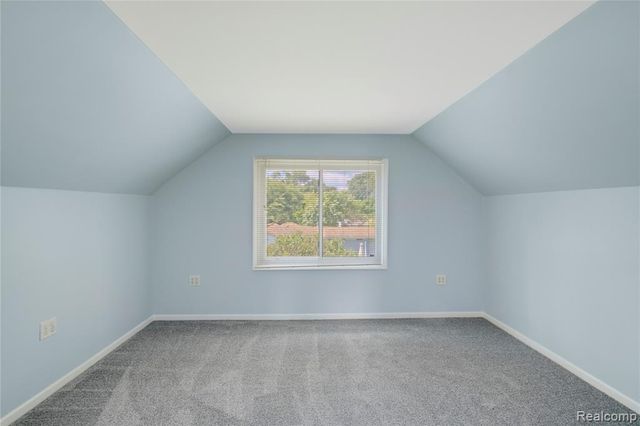3363 E Pierson Road, Flint, MI 48506