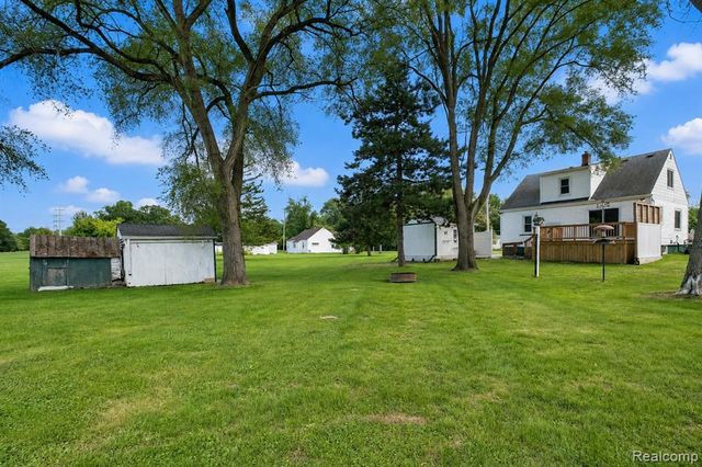 3363 E Pierson Road, Flint, MI 48506