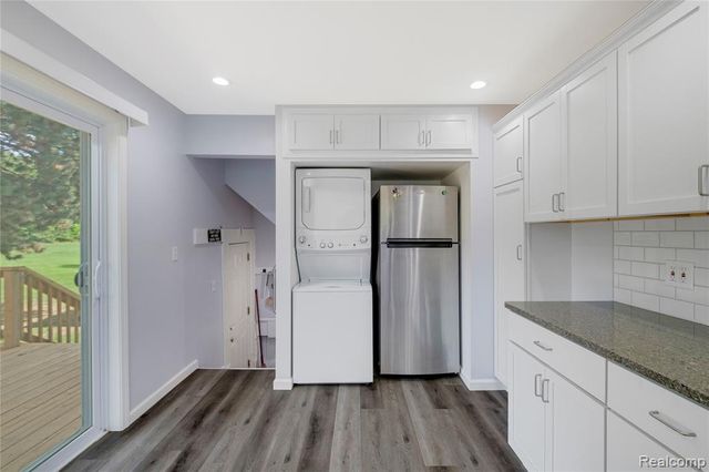 3363 E Pierson Road, Flint, MI 48506