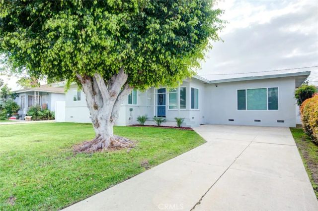 306 W Porter, Fullerton, CA 92832