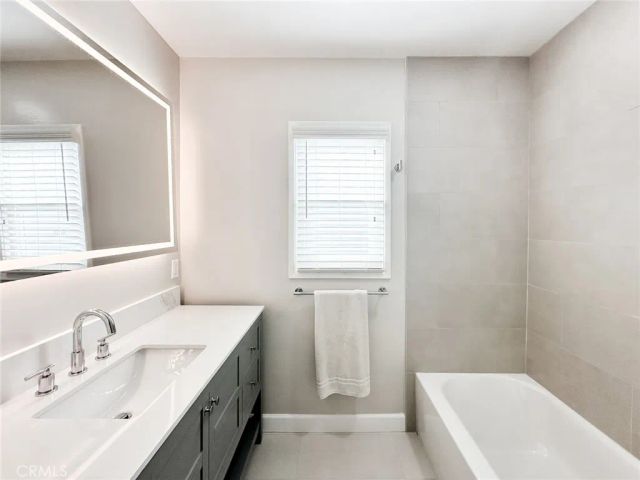 306 W Porter, Fullerton, CA 92832