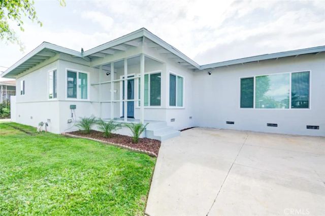 306 W Porter, Fullerton, CA 92832