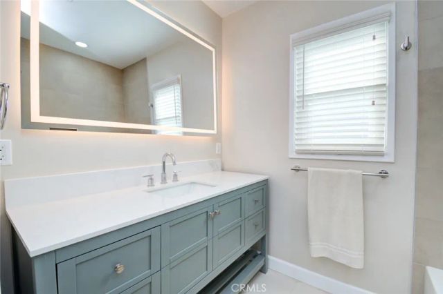 306 W Porter, Fullerton, CA 92832