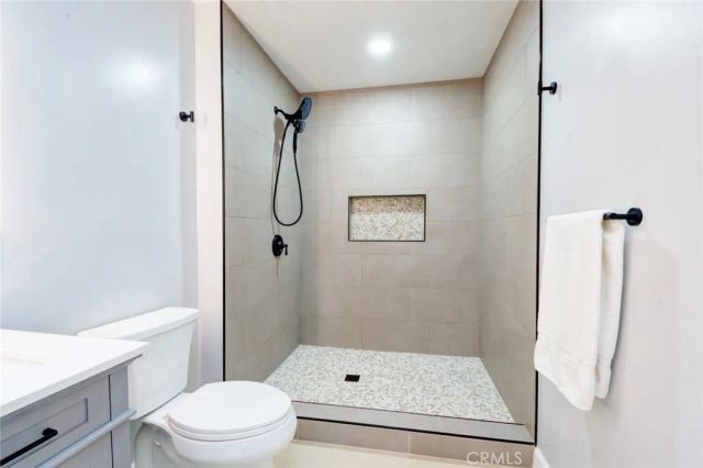 306 W Porter, Fullerton, CA 92832