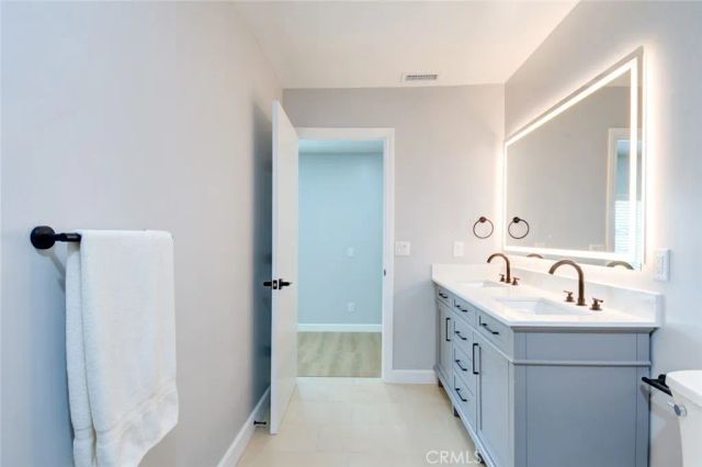 306 W Porter, Fullerton, CA 92832