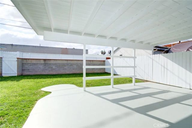 306 W Porter, Fullerton, CA 92832