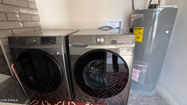 2140 W UTOPIA Road, Phoenix, AZ 85027