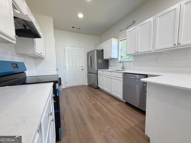 3690 Adamsville Drive SW, Atlanta, GA 30331