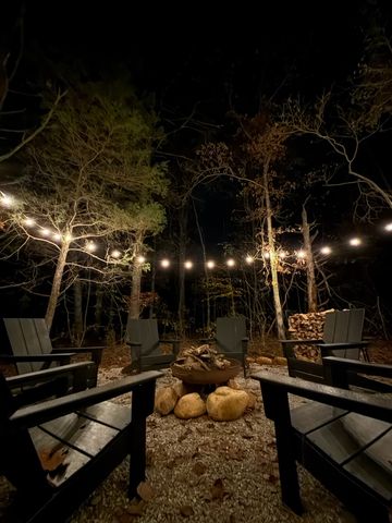 70 Sunset Bluff Way, Monteagle, TN 37356