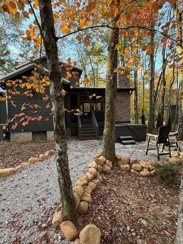 70 Sunset Bluff Way, Monteagle, TN 37356
