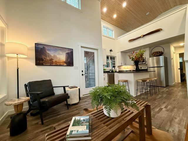 70 Sunset Bluff Way, Monteagle, TN 37356