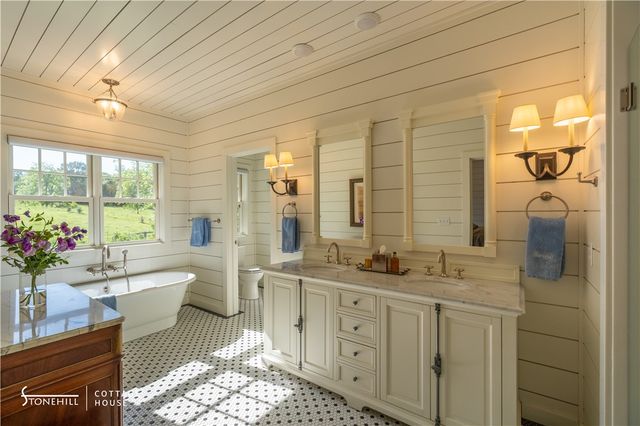 976 NC 3010, Jasper, AR 72641