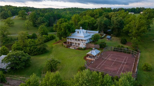 976 NC 3010, Jasper, AR 72641